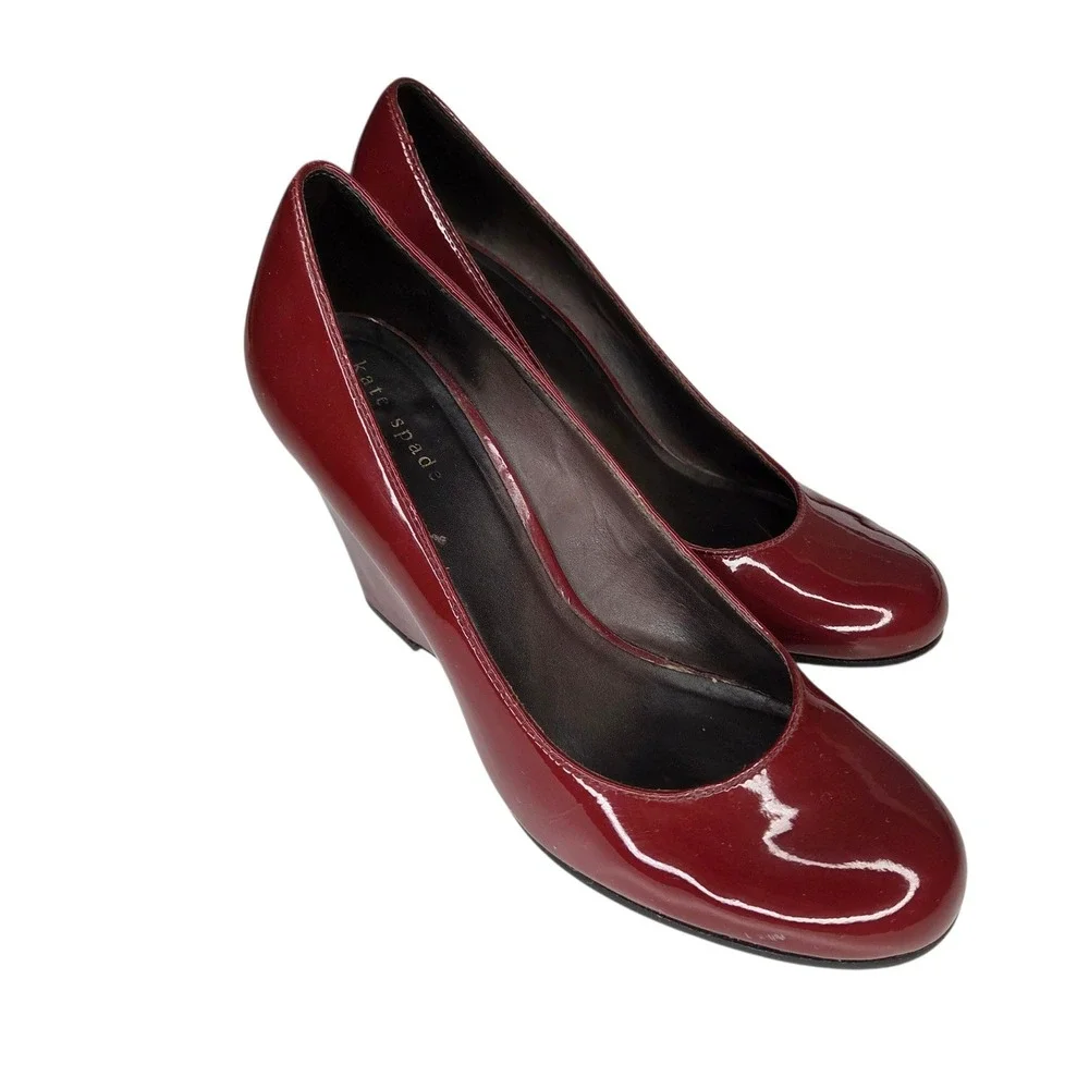 Kate Spade New York Burgundy Patent Leather Wedge Pumps Round Toe Size 7.5M